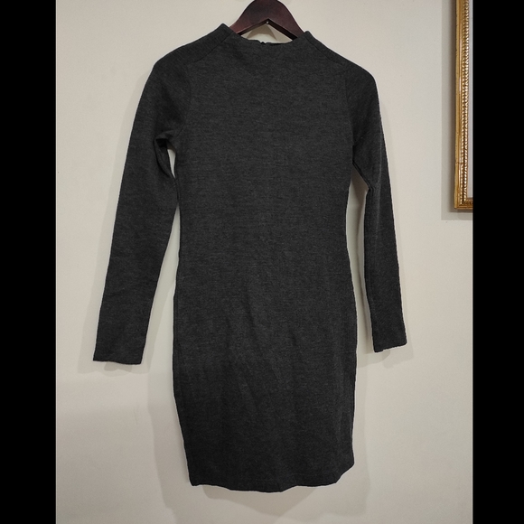 Zara Dress - Picture 7 of 8